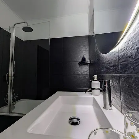 别墅 Casa Hortela Laranja - Townhouse With Backyard 5min From 法鲁区