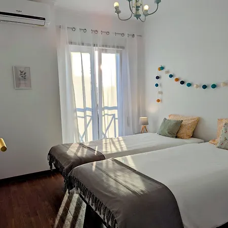 别墅 Casa Hortela Laranja - Townhouse With Backyard 5min From 法鲁区