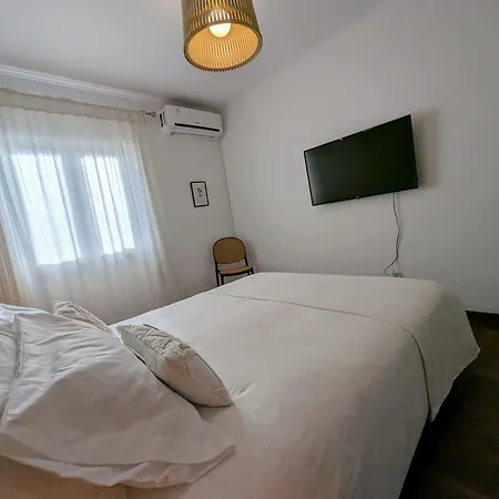 Casa Hortela Laranja - Townhouse With Backyard 5min From