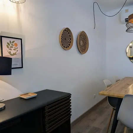 Casa Hortela Laranja - Townhouse With Backyard 5min From 法鲁区
